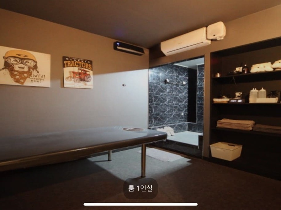 메인 배너 슬라이드 이미지 2